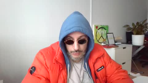 Snapshot of nassobout chatting on January 2025 02:40:02 PM nassobout online show from January 2025 02:40:02 PM