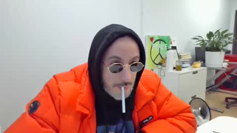 Snapshot of nassobout chatting on January 2025 02:39:01 PM nassobout online show from January 2025 02:39:01 PM