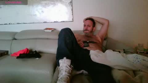 Snapshot of nassobout chatting on January 2025 07:08:02 AM nassobout online show from January 2025 07:08:02 AM