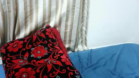 Marie online show from March 2026 02:04:02 AM