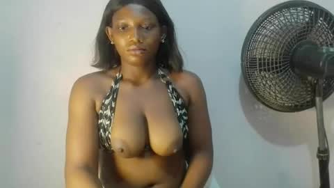 Snapshot of nastybadgirlxx chatting on May 2026 04:43:01 AM Nastybadgirlxx online show from May 2026 04:43:01 AM