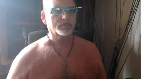 Daddy online show from March 2025 08:45:02 PM
