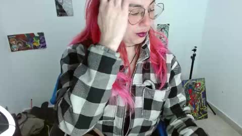 Nat online show from October 2025 11:35:01 PM