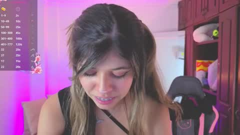 Snapshot of nataasha___ chatting on October 2025 03:32:01 AM NATASHA online show from October 2025 03:32:01 AM