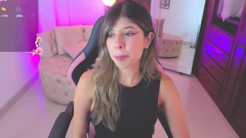 Snapshot of nataasha___ chatting on November 2025 02:55:02 AM NATASHA online show from November 2025 02:55:02 AM