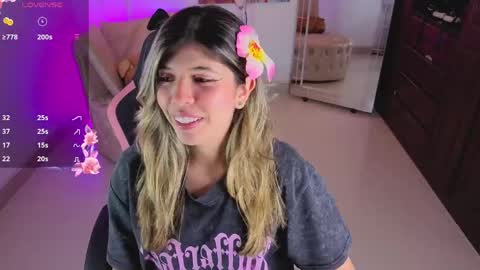 NATASHA online show from April 2026 03:35:02 AM