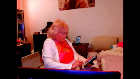 natali online show from March 2025 12:34:01 PM