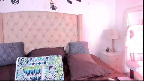 Snapshot of natalia_collinslim chatting on October 2025 03:29:02 AM Natalia online show from October 2025 03:29:02 AM