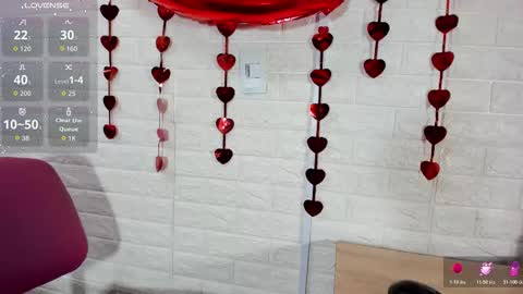 Natalia Kiss online show from February 2026 11:37:01 AM