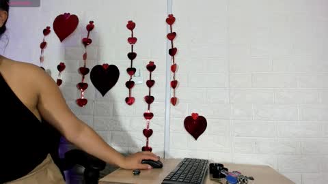 Natalia Kiss online show from February 2026 11:39:01 AM