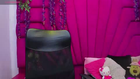 Snapshot of natalia_pinkk chatting on July 2026 03:03:02 PM natalia pinkk online show from July 2026 03:03:02 PM