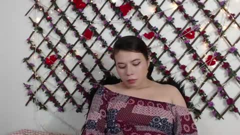 Snapshot of natalia_walker chatting on April 2026 04:59:01 PM Natalia Walker online show from April 2026 04:59:01 PM