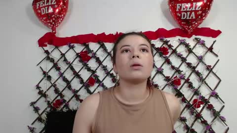 Snapshot of natalia_walker chatting on May 2026 02:35:02 PM Natalia Walker online show from May 2026 02:35:02 PM