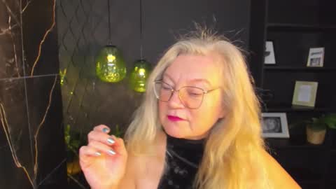 Snapshot of natalicloud chatting on October 2025 01:29:01 PM NataliCloud online show from October 2025 01:29:01 PM