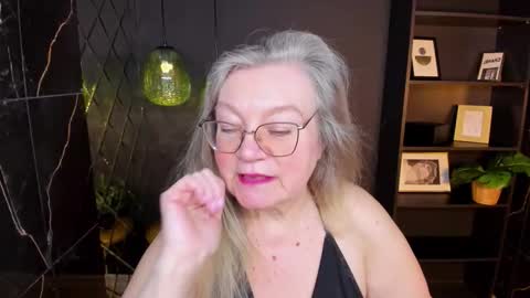 NataliCloud online show from February 2026 01:07:01 PM