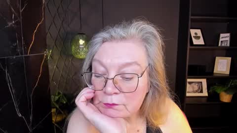 NataliCloud online show from February 2026 01:43:01 PM