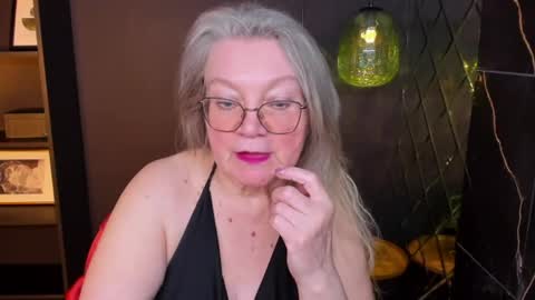 NataliCloud online show from April 2026 01:19:01 PM