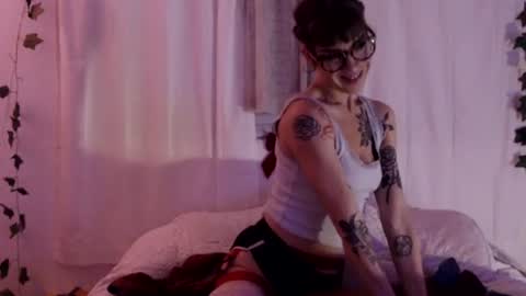 Natalie Six online show from February 2026 05:15:01 AM