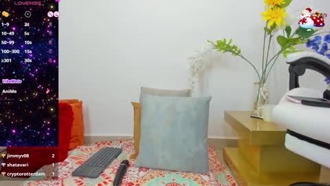 Snapshot of natalie_cowens chatting on December 2024 11:17:02 PM Natalie online show from December 2024 11:17:02 PM