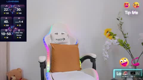 Snapshot of natalie_cowens chatting on January 2025 08:46:01 PM Natalie online show from January 2025 08:46:01 PM