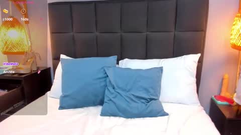 N A T A L I E online show from December 2025 11:58:02 AM