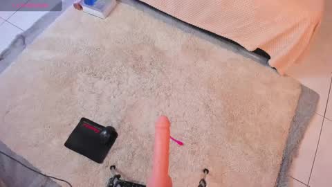 Snapshot of natalie_swetty chatting on December 2024 09:40:02 AM Natalie online show from December 2024 09:40:02 AM