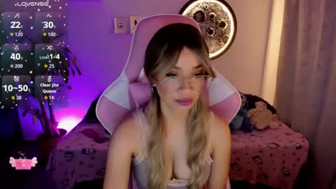 Snapshot of nataly_29 chatting on July 2026 02:02:02 AM MissNatis online show from July 2026 02:02:02 AM