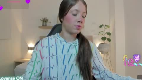 Nataly online show from March 2026 02:00:01 AM