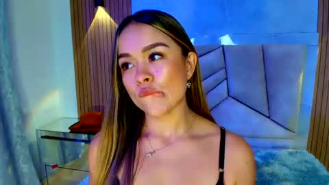Natalye foster online show from July 2026 07:19:02 PM