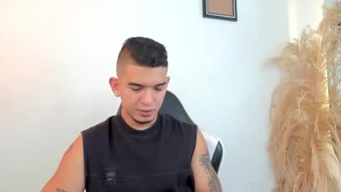 natan_77 online show from November 2025 02:39:01 PM