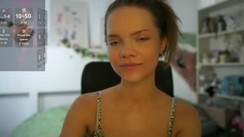 Snapshot of natasha__malkova chatting on June 2026 08:52:01 AM natasha__malkova online show from June 2026 08:52:01 AM