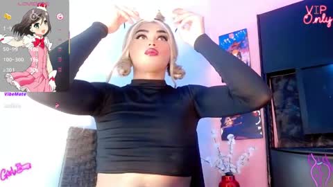 Snapshot of natasha_clifford chatting on May 2026 07:11:02 PM natasha_clifford online show from May 2026 07:11:02 PM
