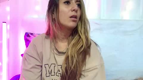 Natasha  online show from January 2025 02:15:01 AM