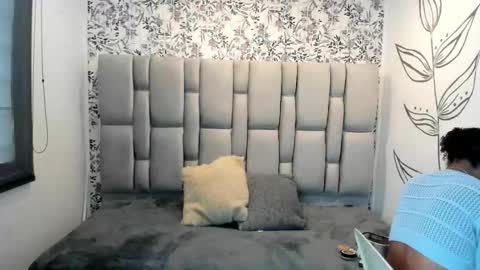 N A T A S H A online show from October 2025 07:25:02 PM