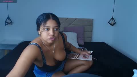 N A T A S H A online show from March 2026 07:40:01 PM