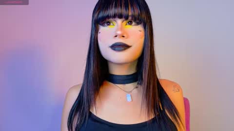 Natahsa  online show from November 2025 07:38:02 AM