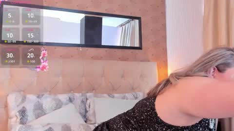 Natasha Blade online show from April 2026 11:26:01 AM