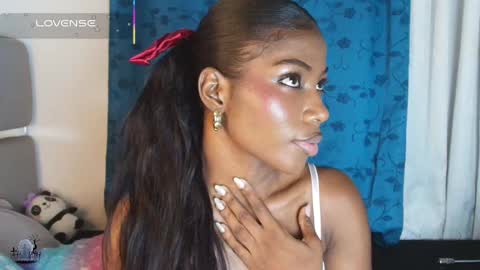 Snapshot of natashaegnath_ chatting on November 2025 10:59:02 AM Natasha online show from November 2025 10:59:02 AM