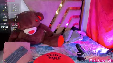 Natasha online show from September 2025 02:22:01 AM