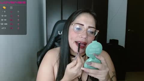 Natasha Smithe  online show from February 2025 01:11:01 PM