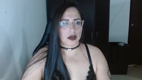 Natasha Smithe  online show from November 2025 08:54:02 PM