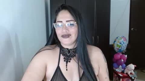 Natasha Smithe  online show from March 2026 01:10:01 AM