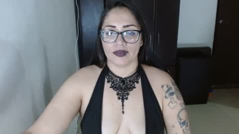 Natasha Smithe  online show from August 2026 12:24:02 AM