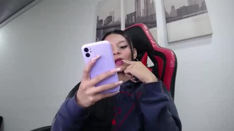 Natashax  online show from November 2025 09:21:02 PM