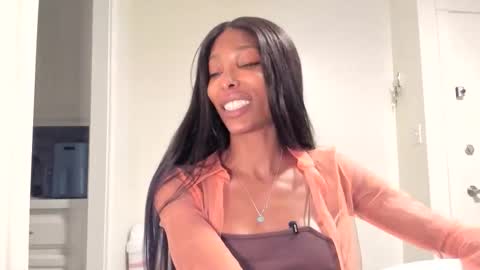 Natassia Dreams online show from February 2026 02:15:02 AM