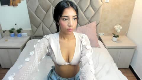 Snapshot of nath_quim chatting on January 2025 11:17:02 PM NATH QUIM online show from January 2025 11:17:02 PM