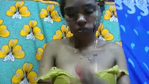 Snapshot of nathaaldy chatting on May 2026 01:05:01 PM nathaaldy online show from May 2026 01:05:01 PM