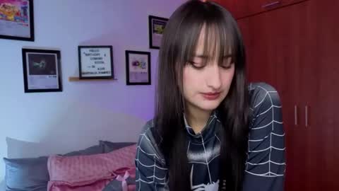 Snapshot of nathalia_ramirez_ chatting on February 2026 02:38:02 AM Nathalia Ramirez online show from February 2026 02:38:02 AM