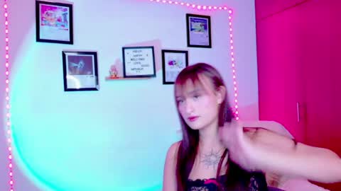 Snapshot of nathalia_ramirez_ chatting on June 2026 01:08:01 AM Nathalia Ramirez online show from June 2026 01:08:01 AM