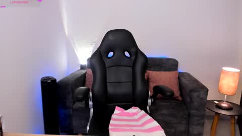 NATHALIE online show from February 2025 05:39:02 PM